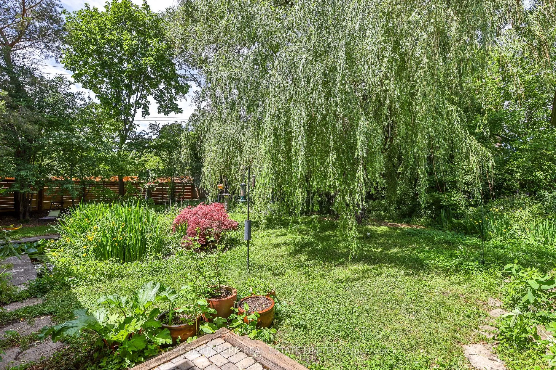 41 Hurlingham Crescent