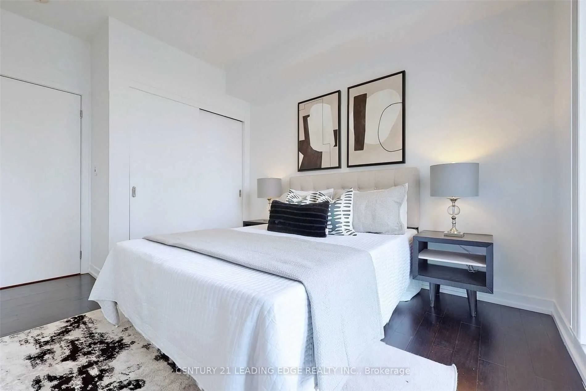 21 Widmer Street #1702