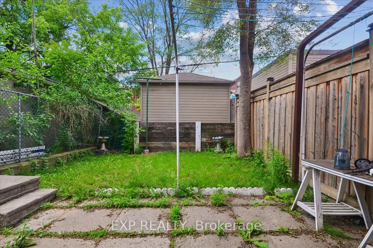 346 Westmount Avenue