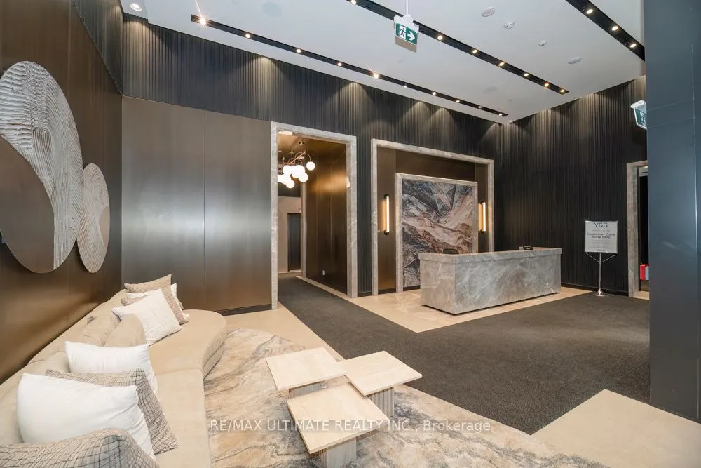 20 Soudan Avenue #1008