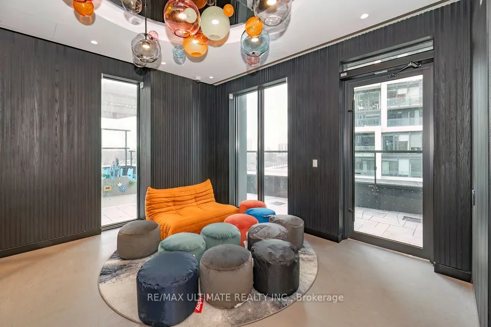 20 Soudan Avenue #1008