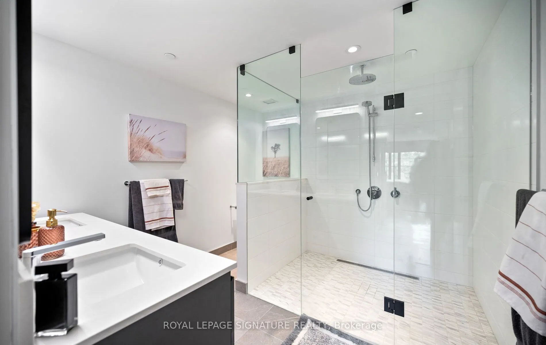 1414 Bayview Avenue #407