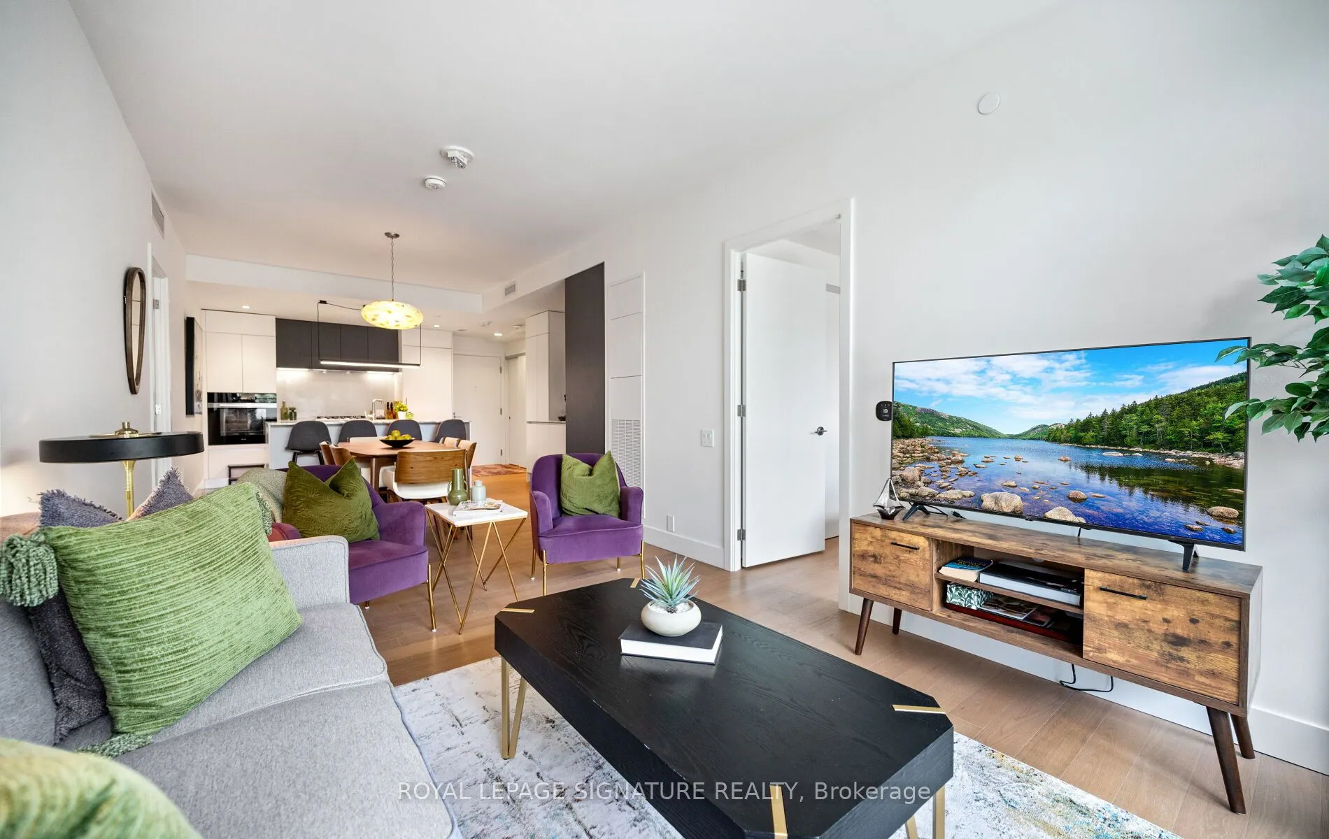 1414 Bayview Avenue #407