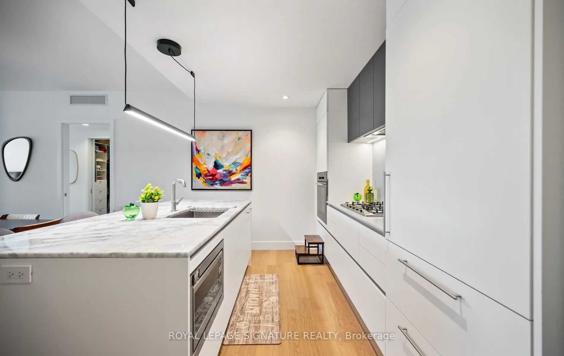 1414 Bayview Avenue #407