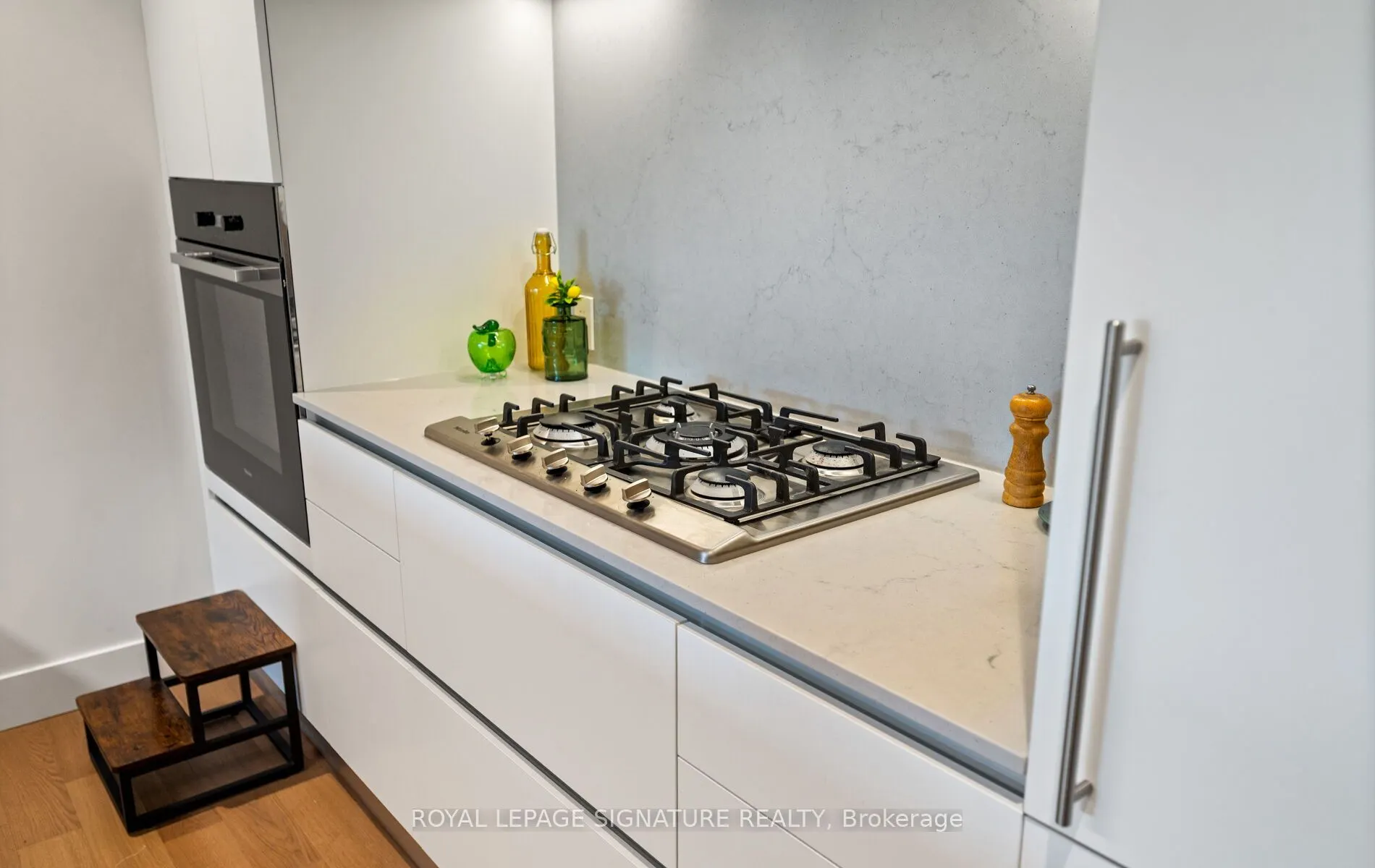 1414 Bayview Avenue #407