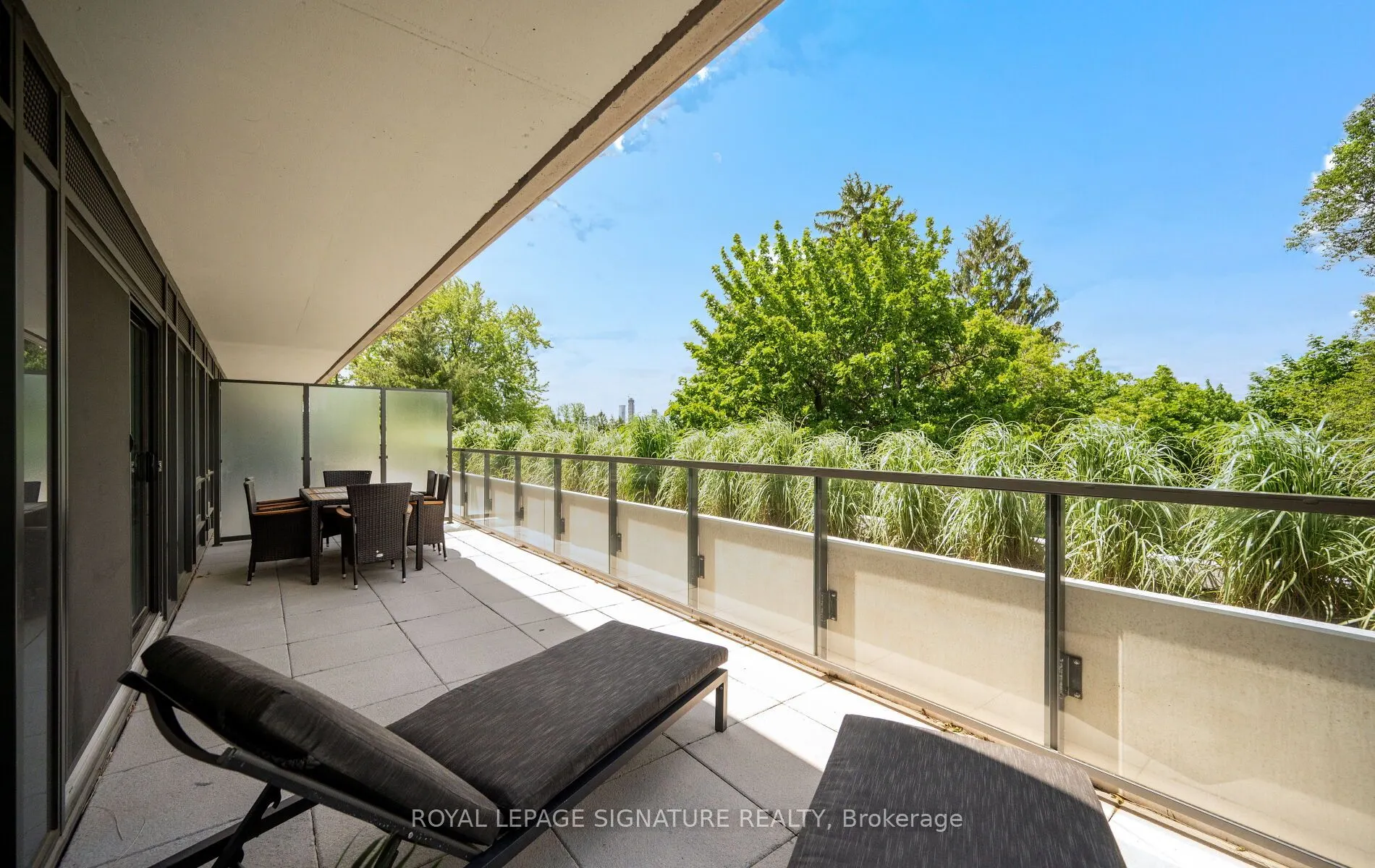 1414 Bayview Avenue #407