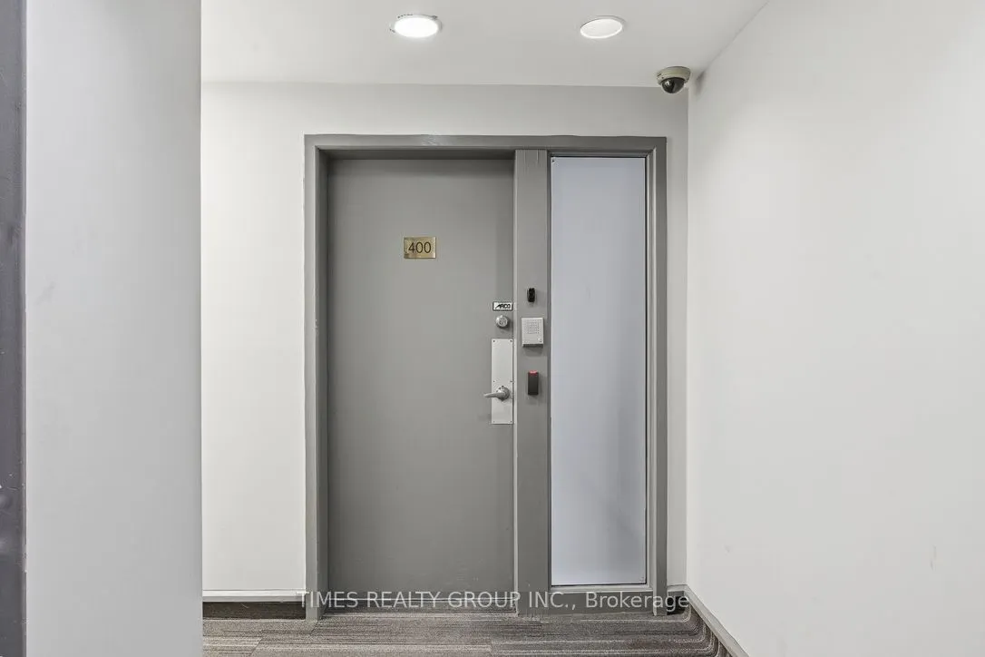 801 Eglinton Avenue W #400