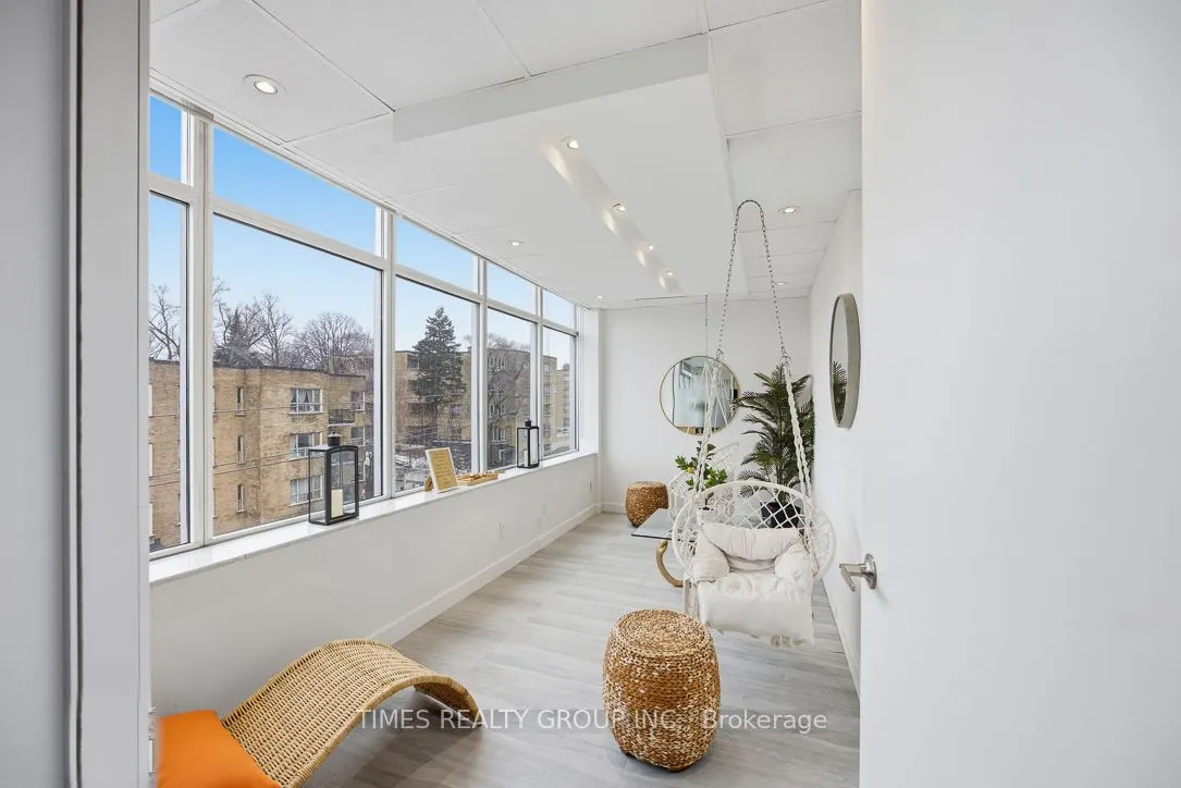 801 Eglinton Avenue W #400