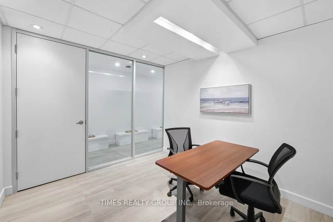 801 Eglinton Avenue W #400