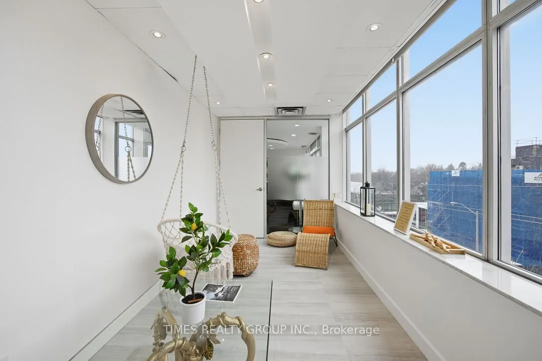 801 Eglinton Avenue W #400