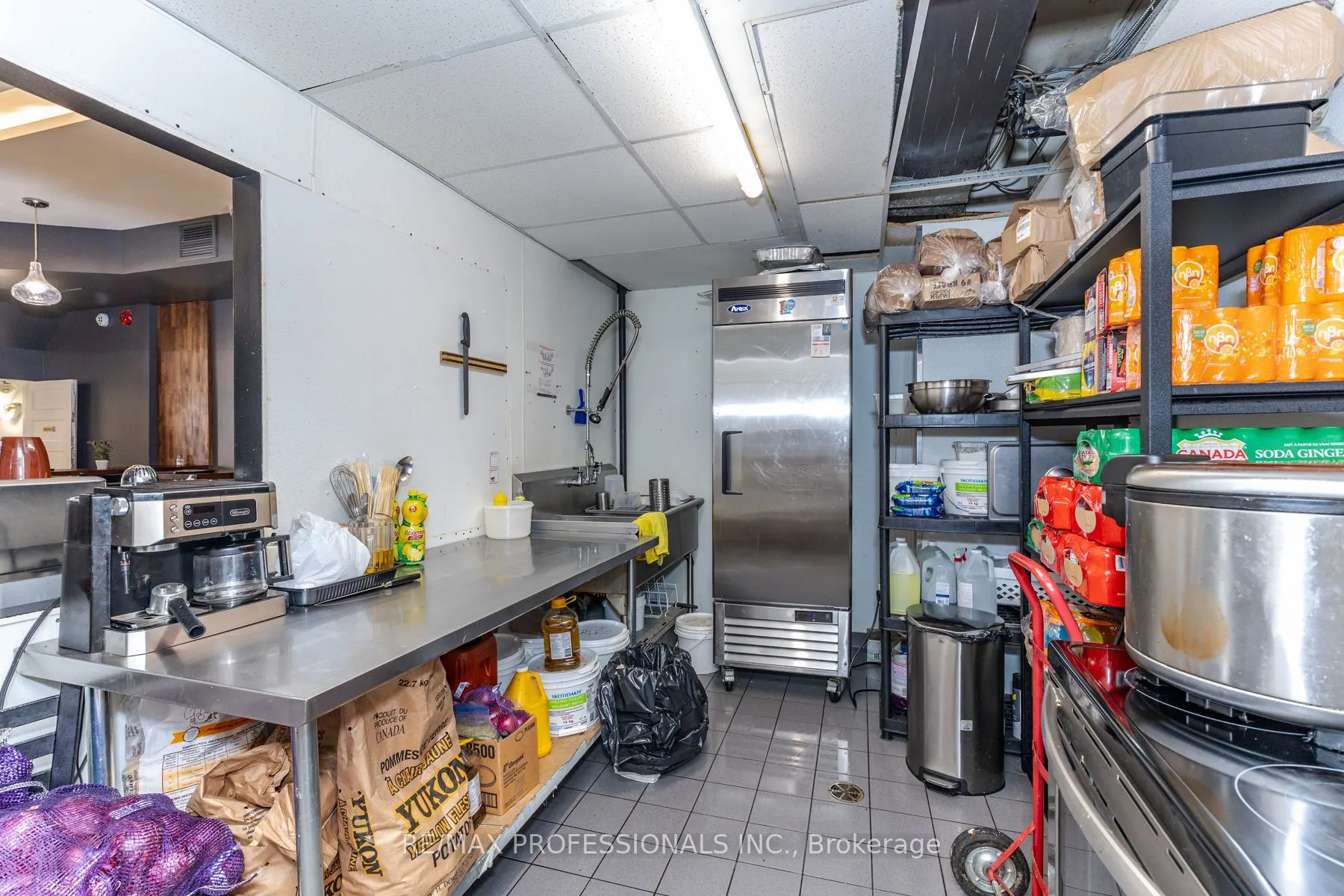 495 Bloor Street W