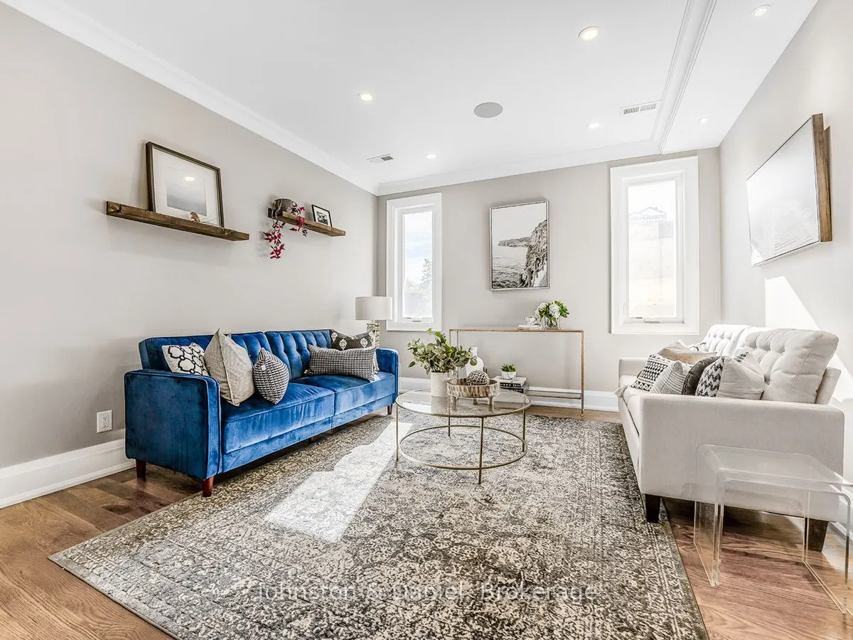 30 Broadleaf Road