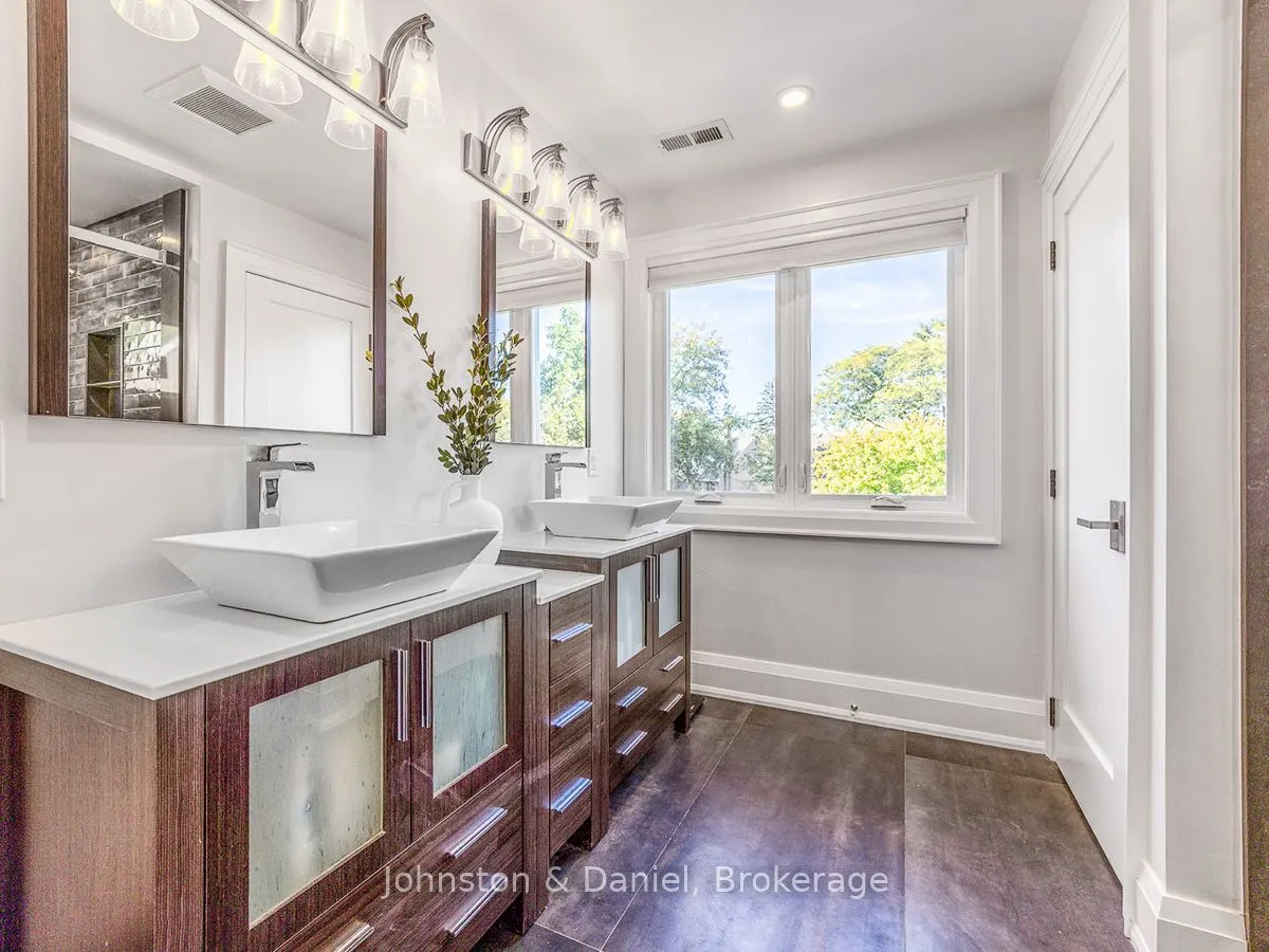 30 Broadleaf Road