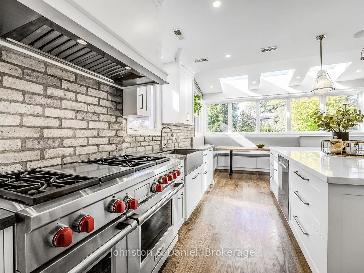 30 Broadleaf Road