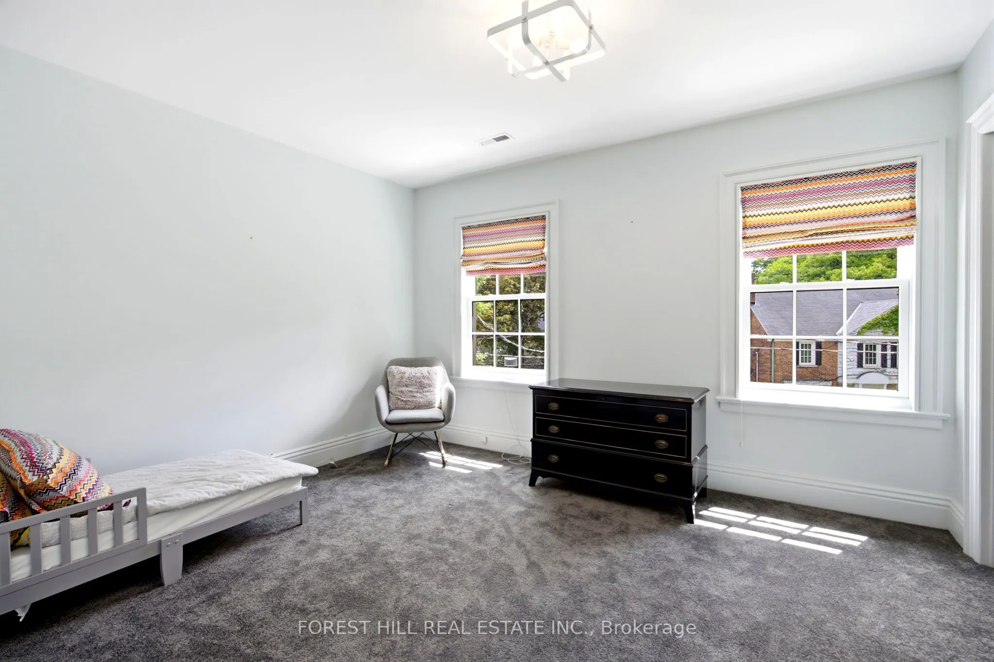4 Ridgewood Road