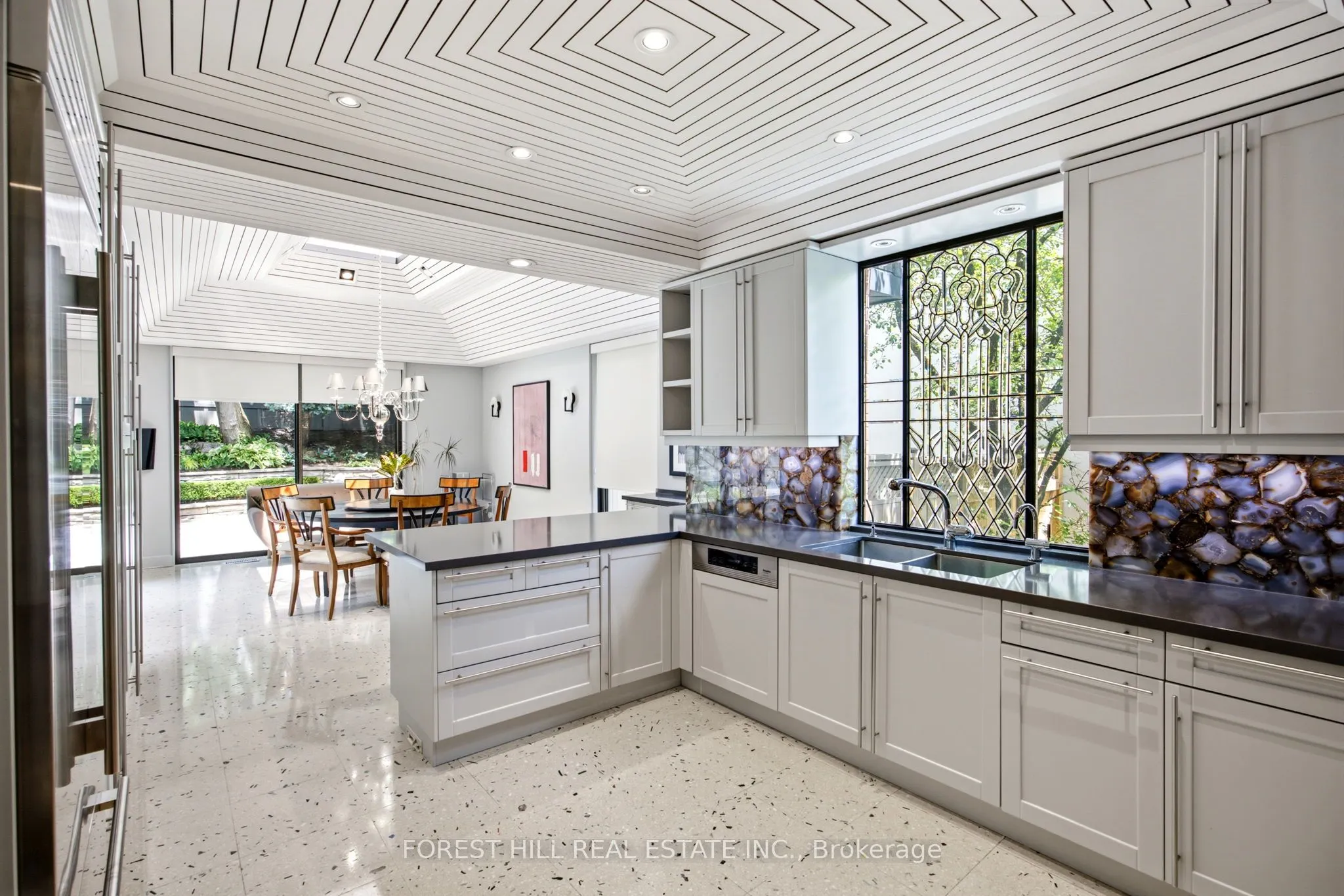 4 Ridgewood Road