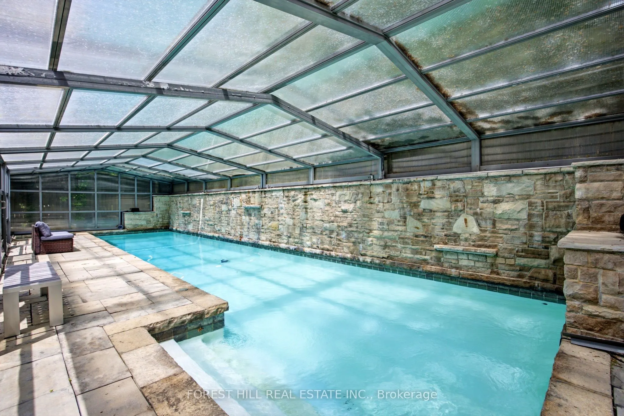 4 Ridgewood Road