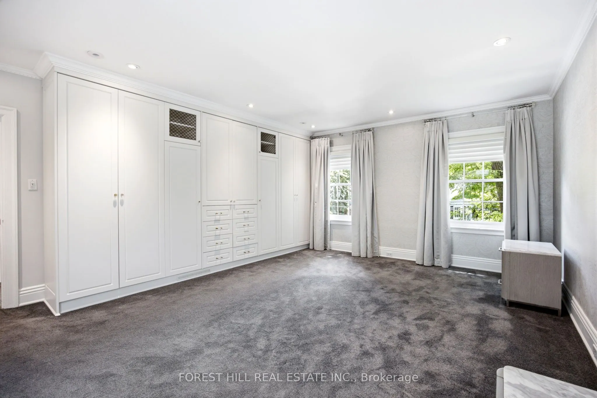 4 Ridgewood Road