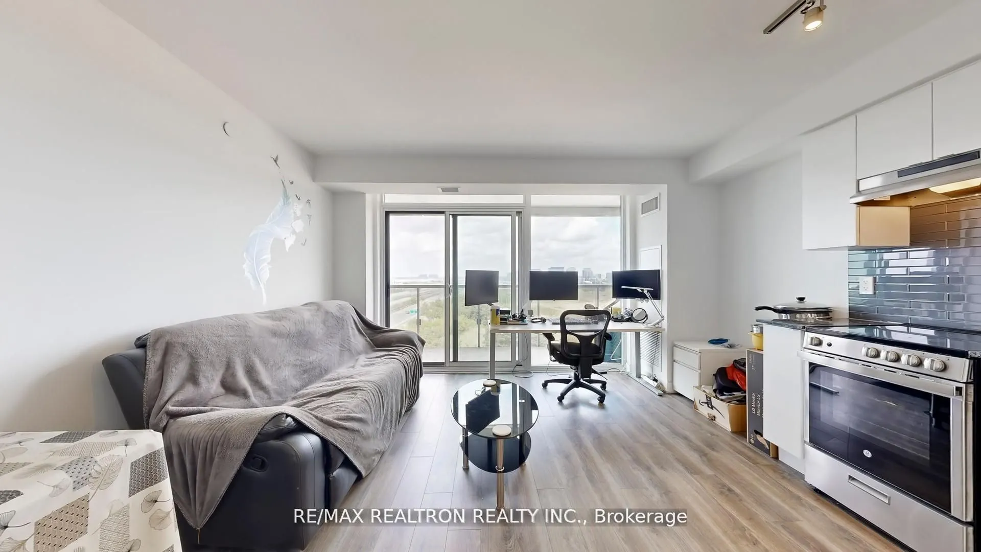 120 Varna Drive #1007