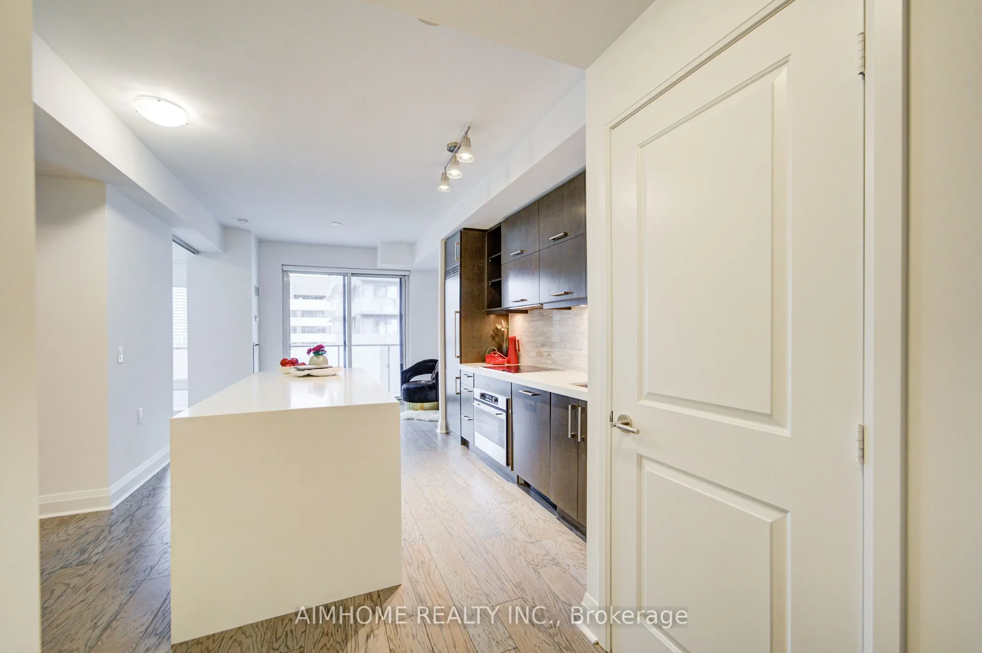 65 St Mary Street #1401