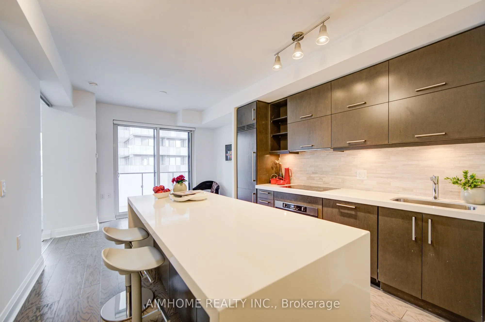 65 St Mary Street #1401