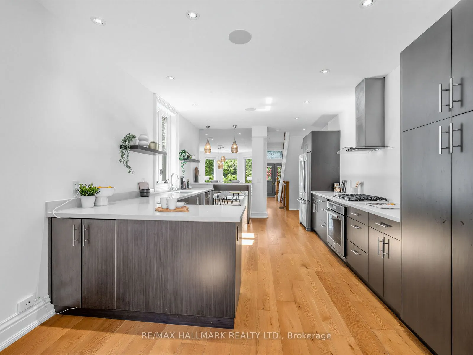 25 Grange Avenue