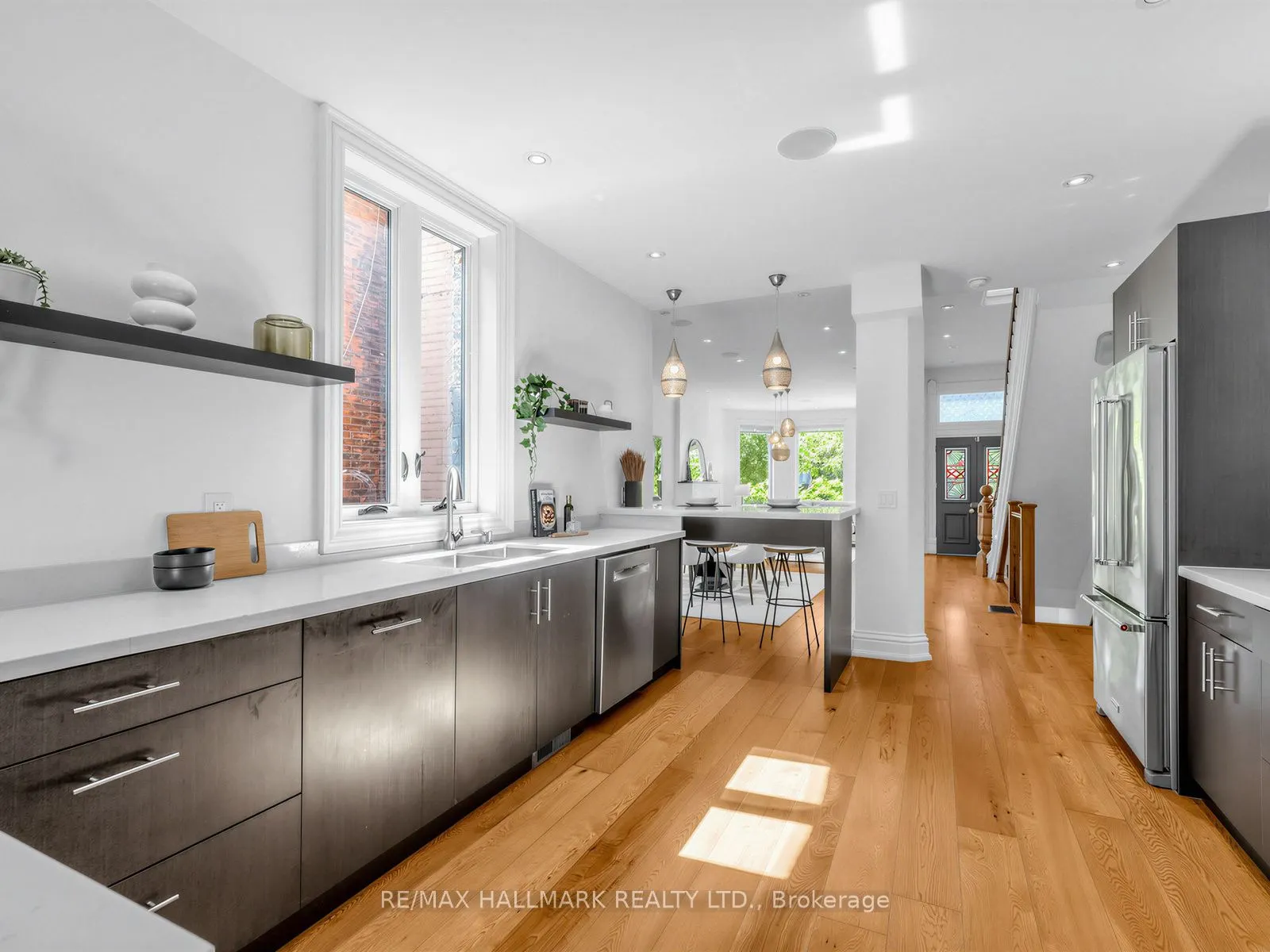 25 Grange Avenue