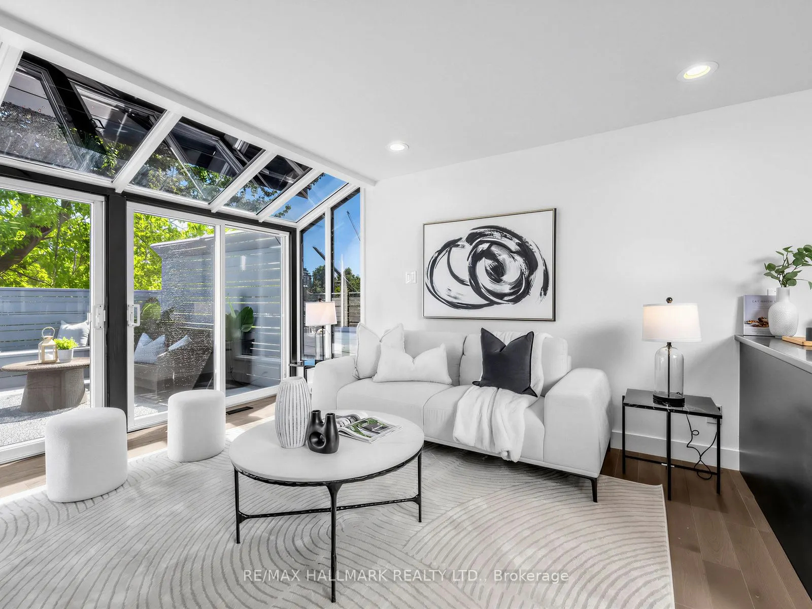 25 Grange Avenue