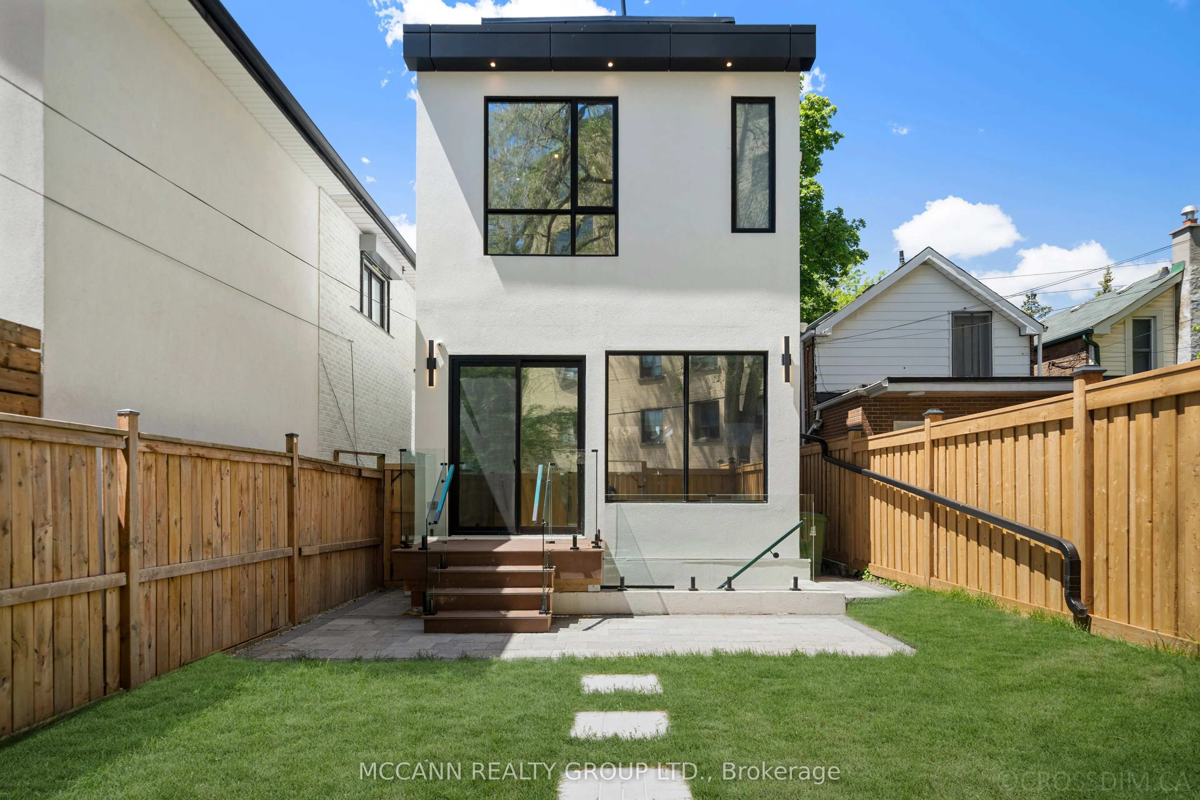 311 Wychwood Avenue