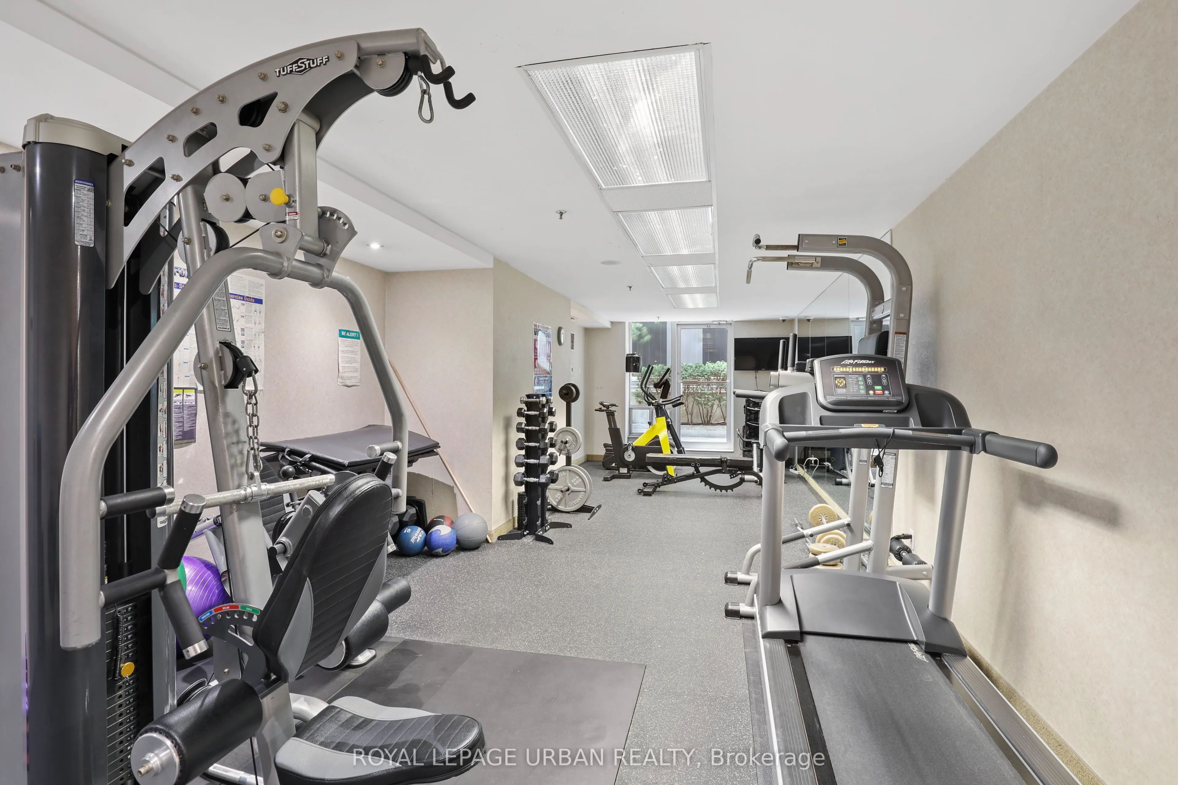 43 Eglinton Avenue E #506