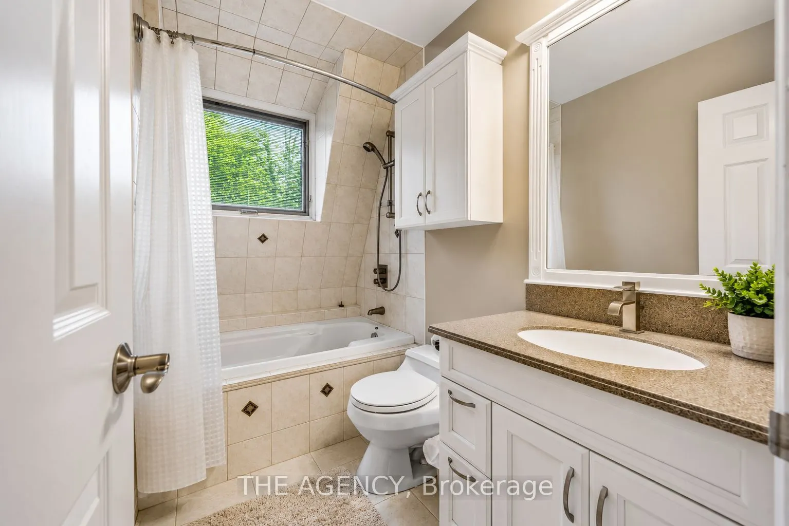 116 Hazelton Avenue #B&C