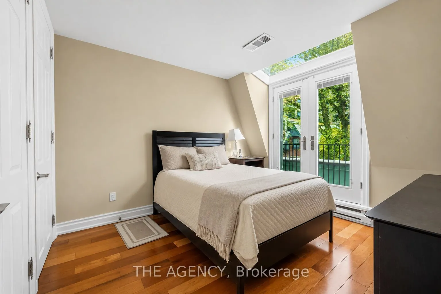 116 Hazelton Avenue #B&C