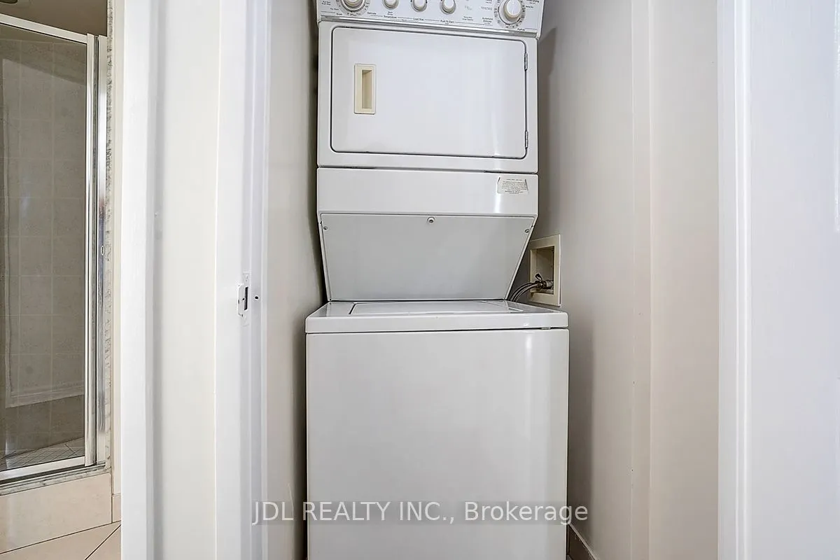 23 Hollywood Avenue #1202
