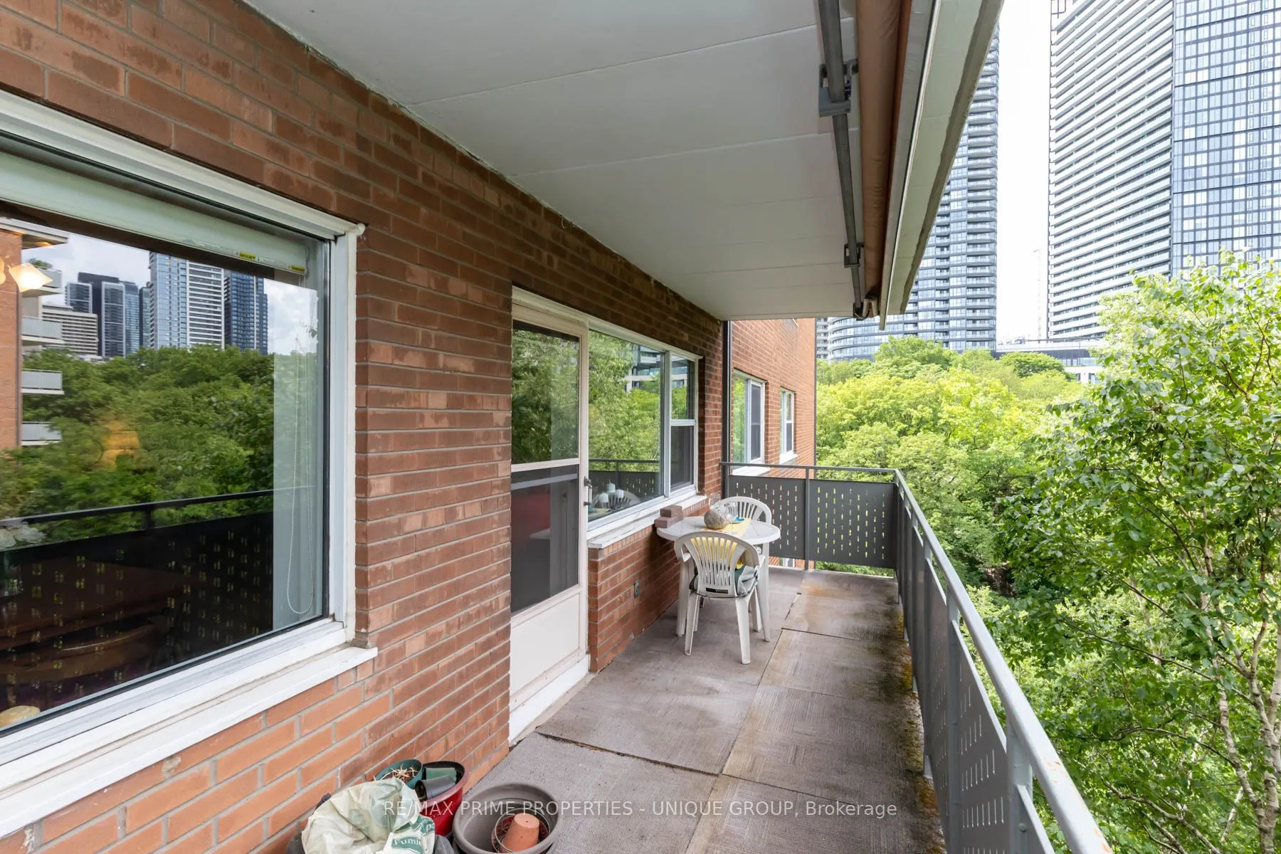 21 Dale Avenue #644