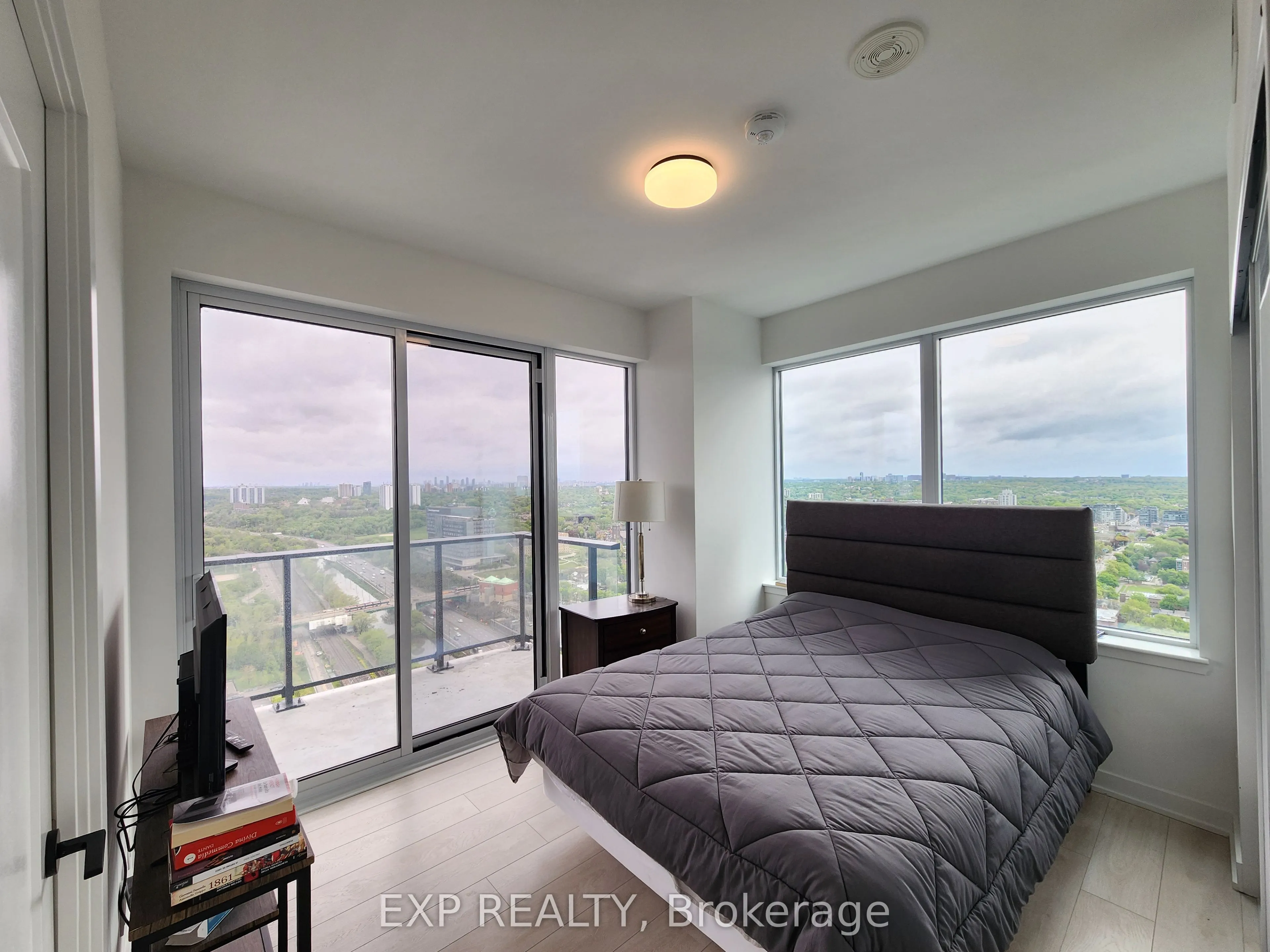 5 Defries Street #3012