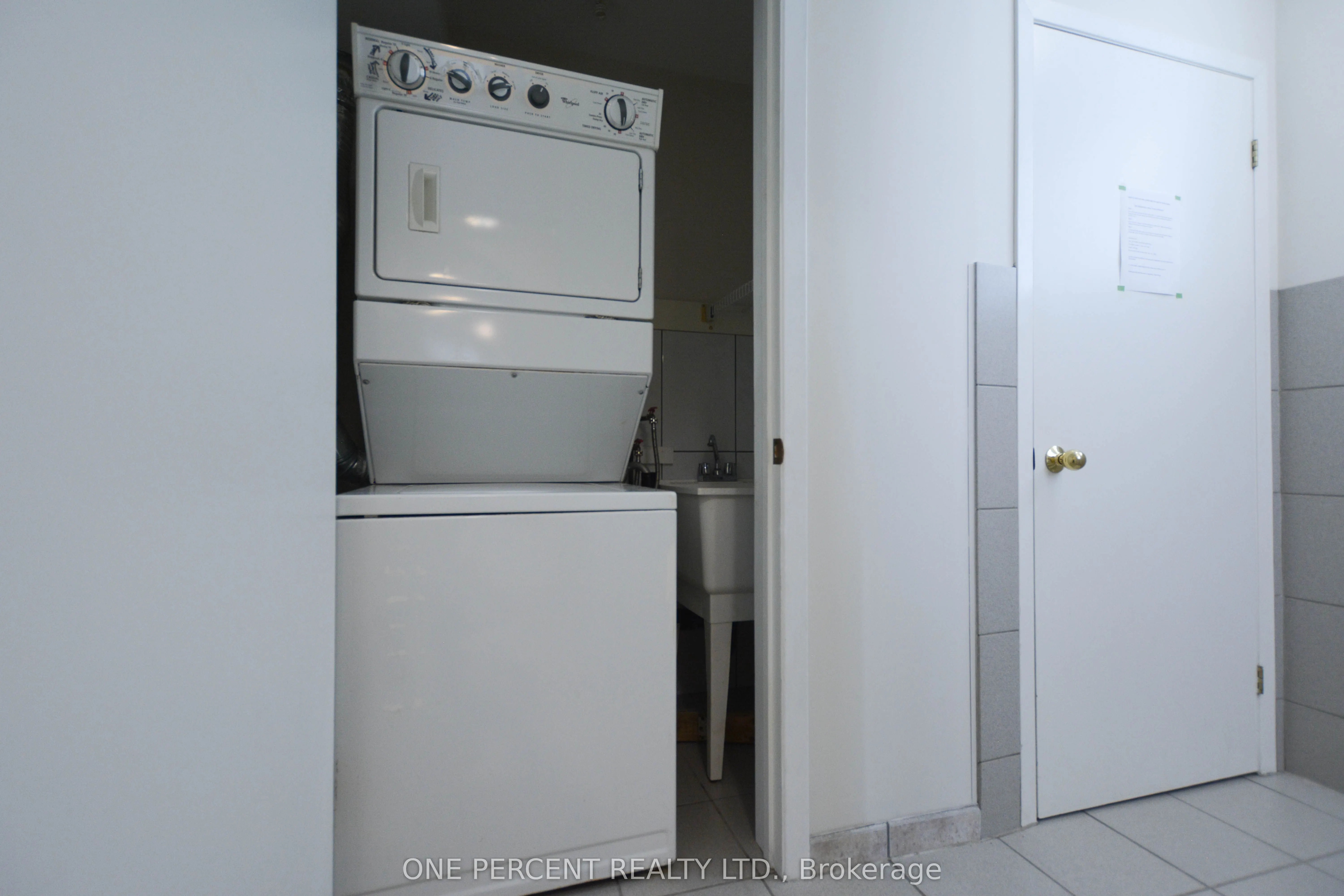 204 Sheppard Avenue W