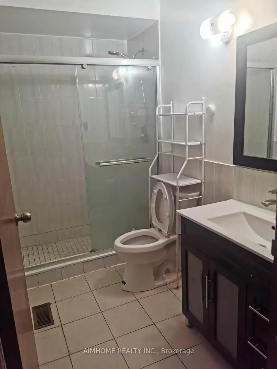 137A MARKHAM Street #MainFlr