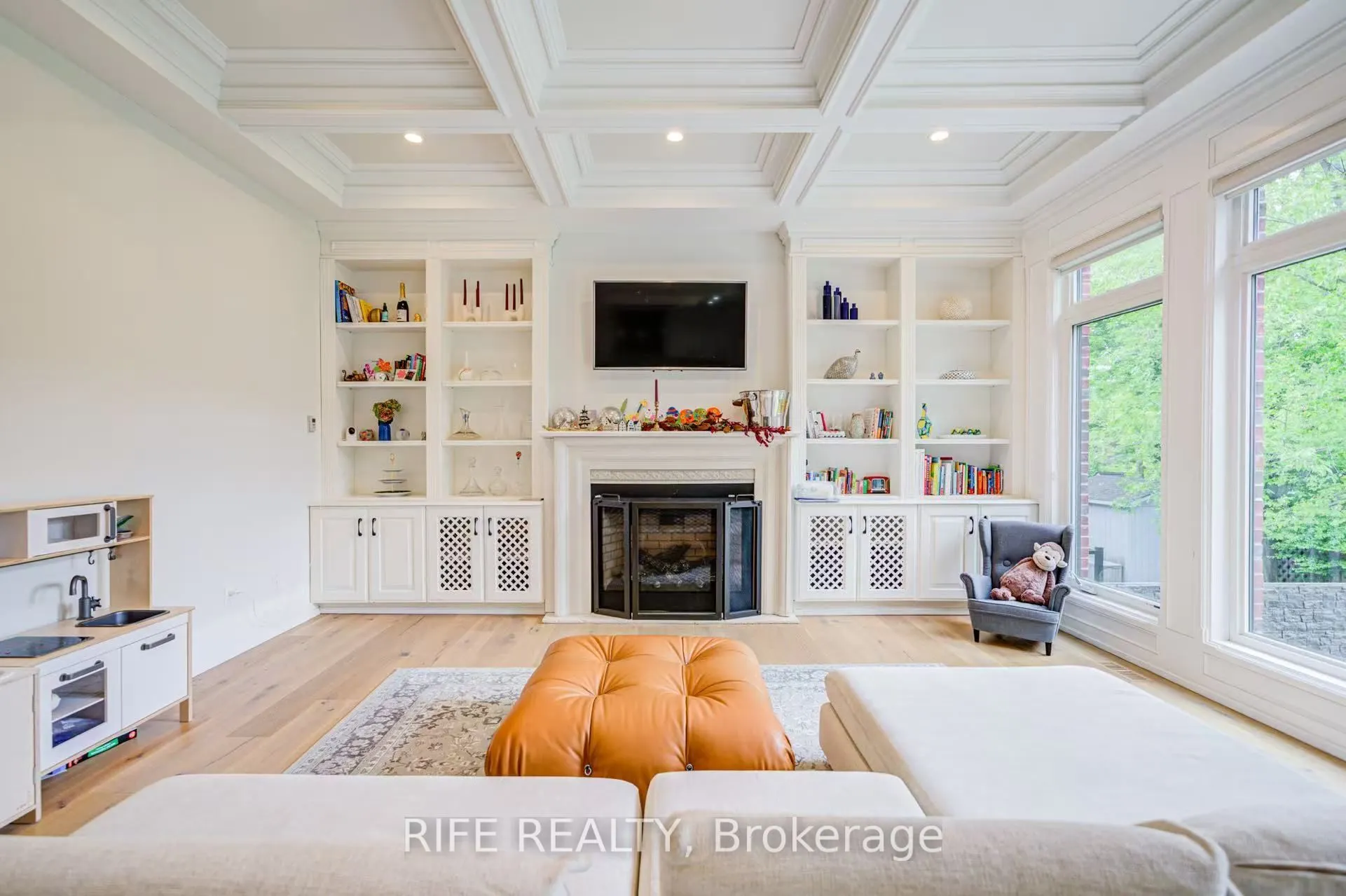 103 Burndale Avenue