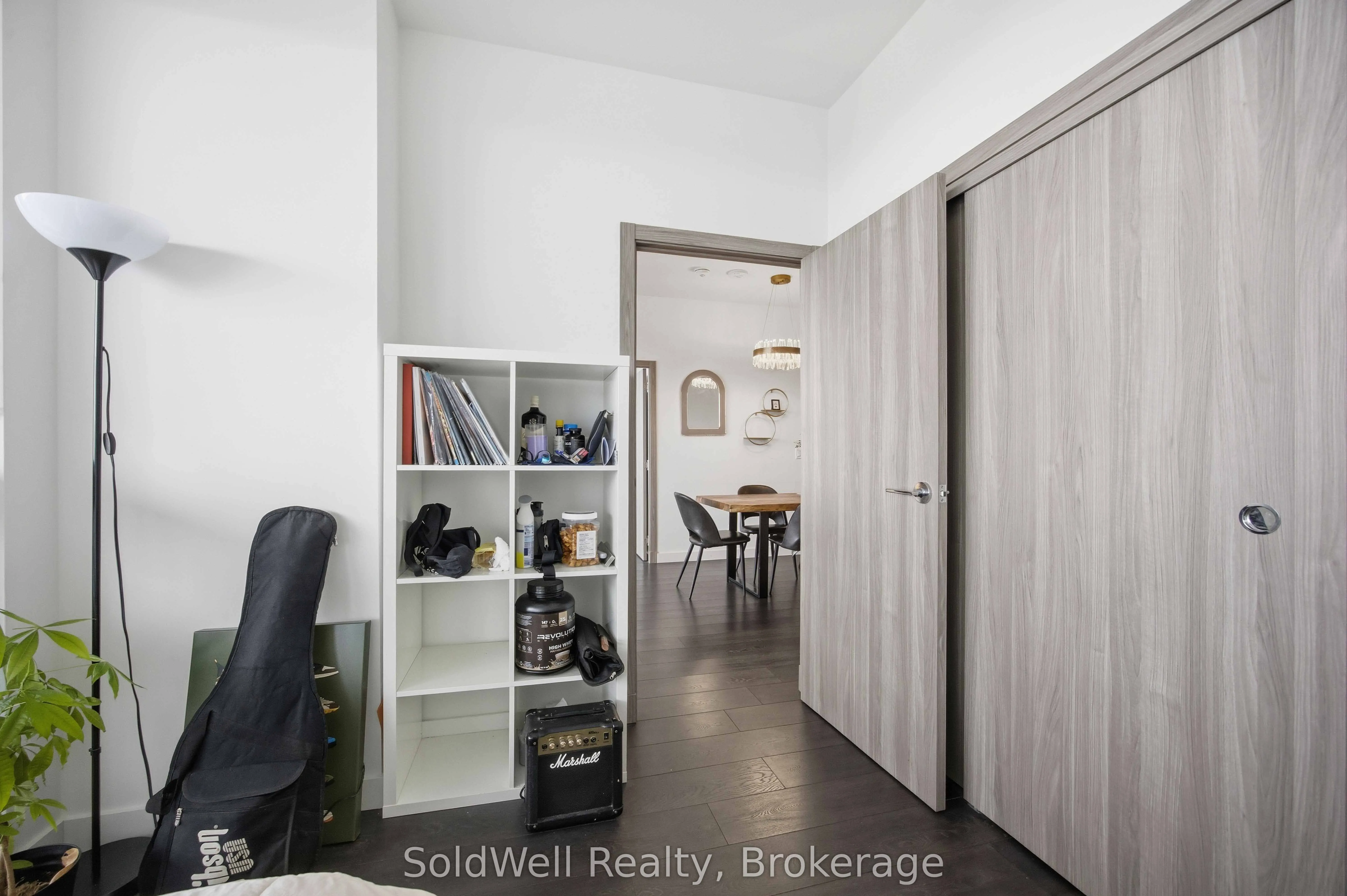 25 Mcmahon Drive #2103
