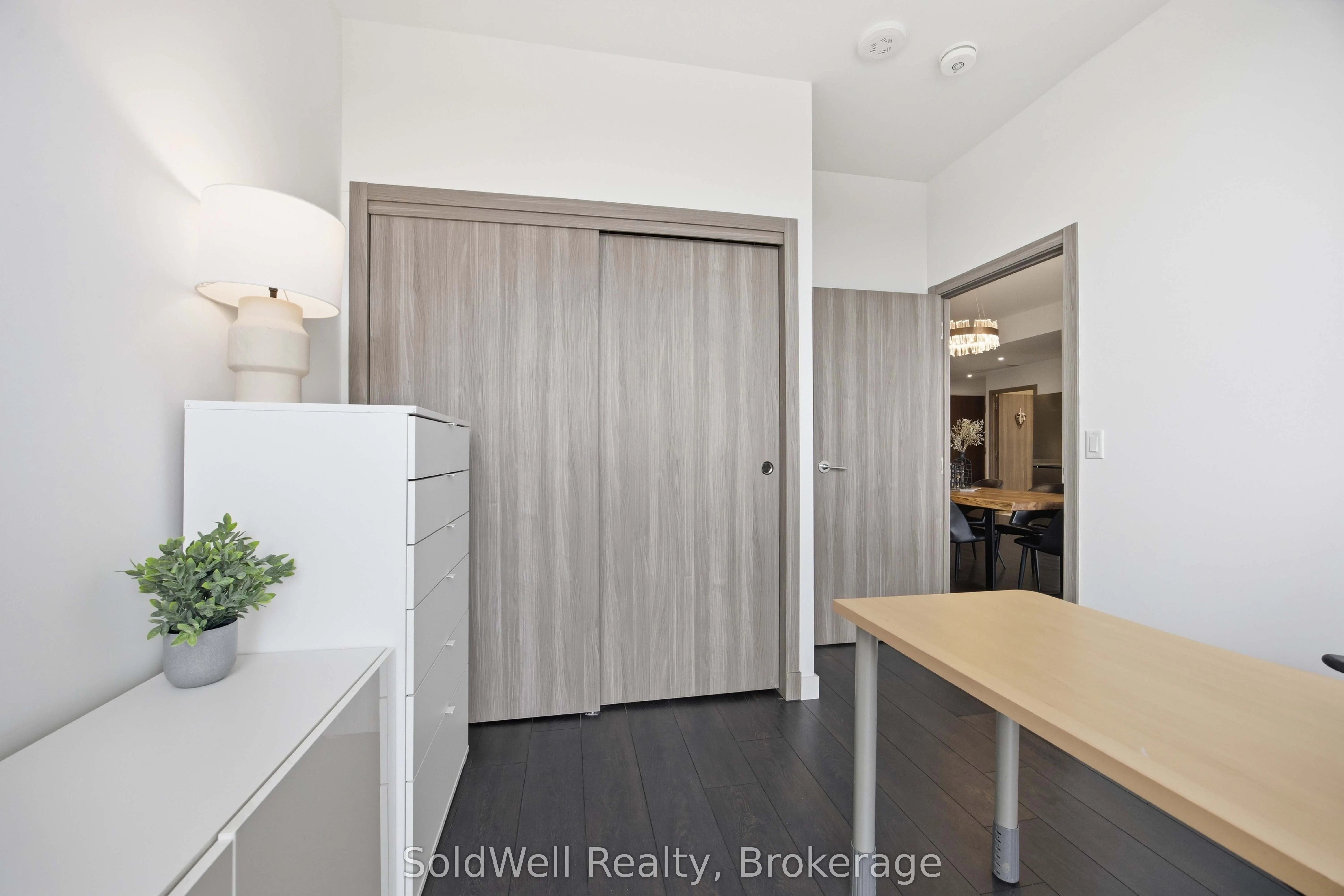 25 Mcmahon Drive #2103