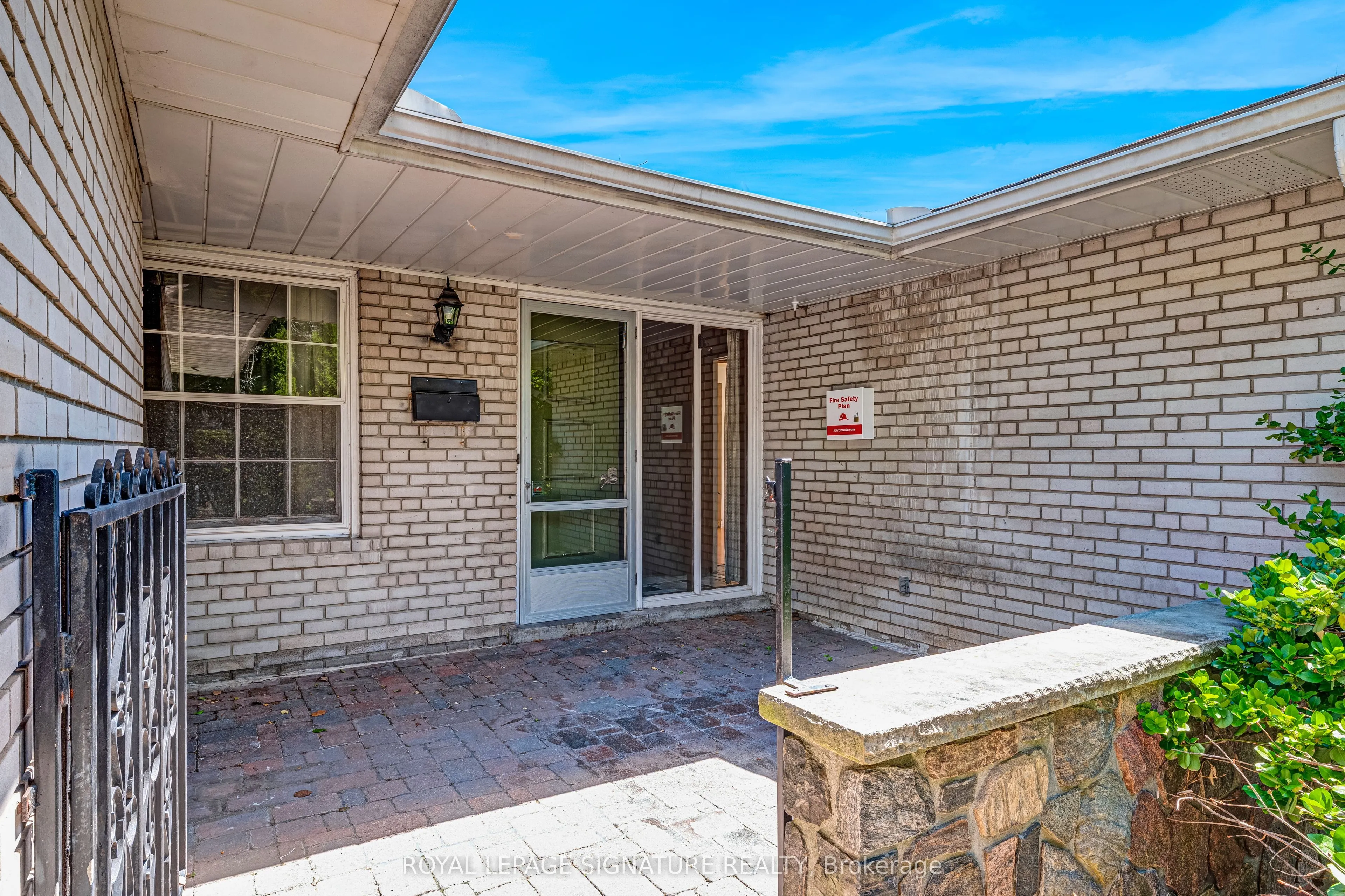 209 Burbank Drive