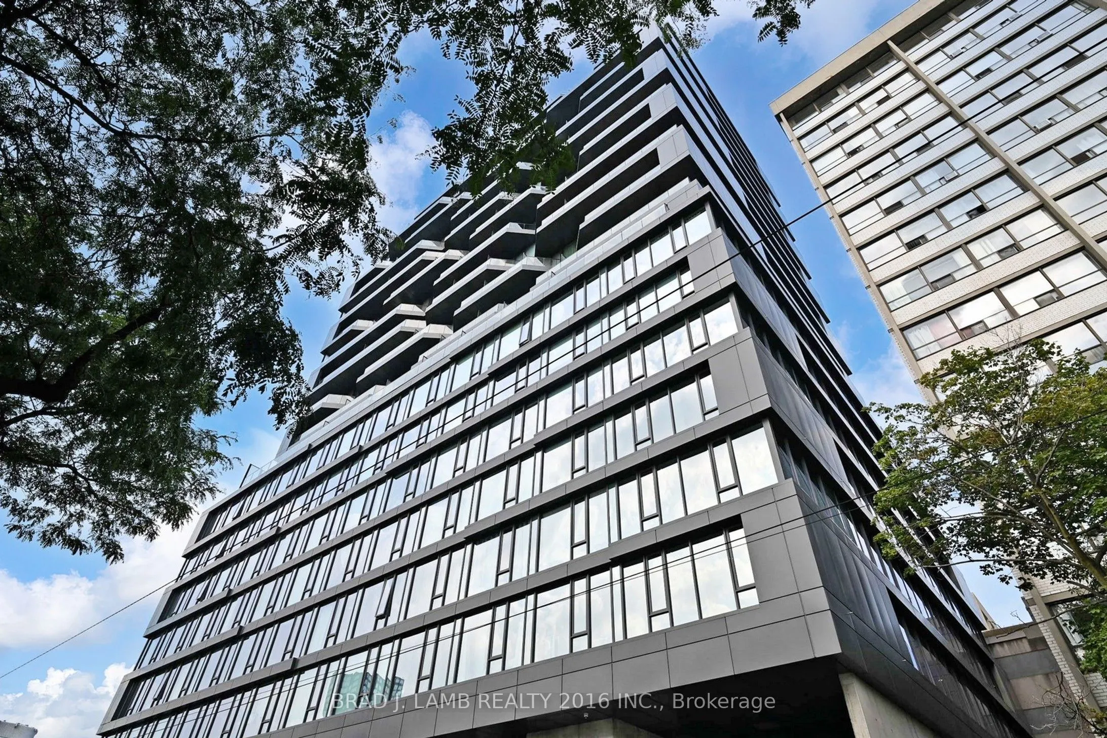 195 McCaul Street #705