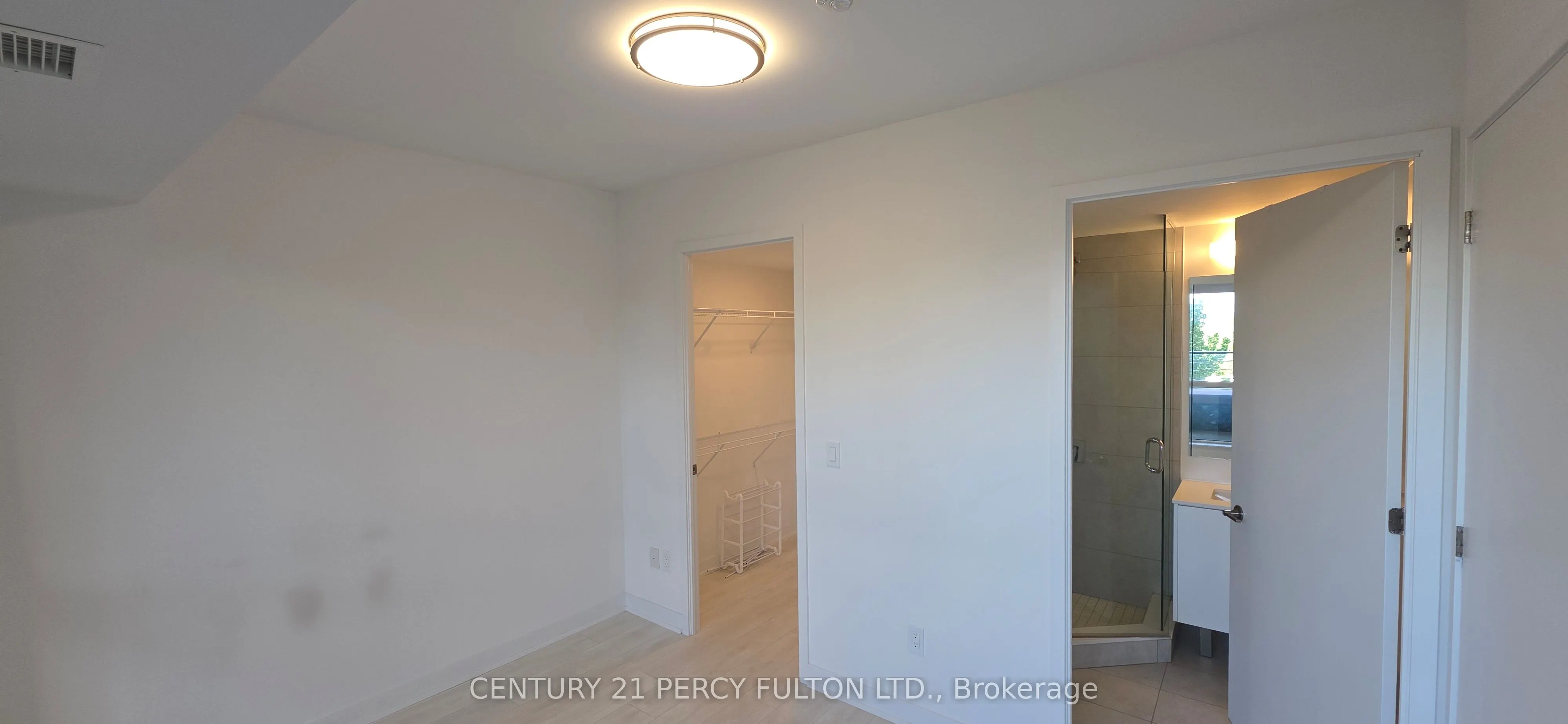 8 Tippett Road #309