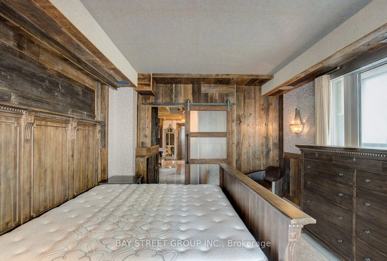 68 Yorkville Avenue #301