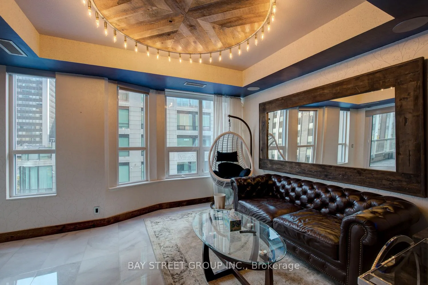 68 Yorkville Avenue #301