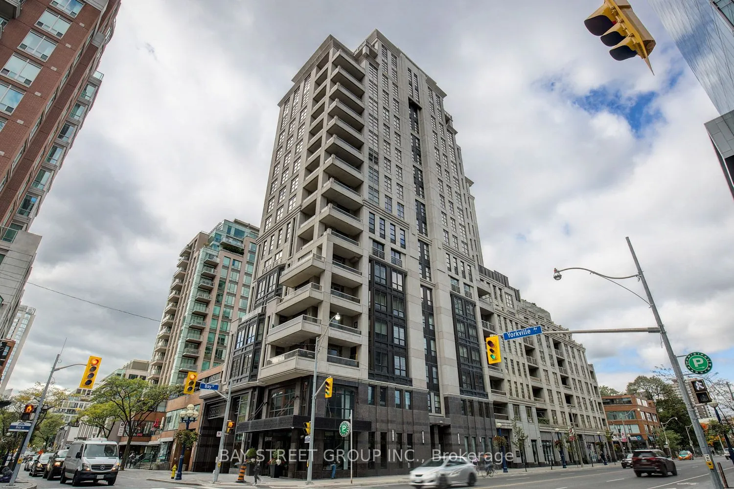 68 Yorkville Avenue #301