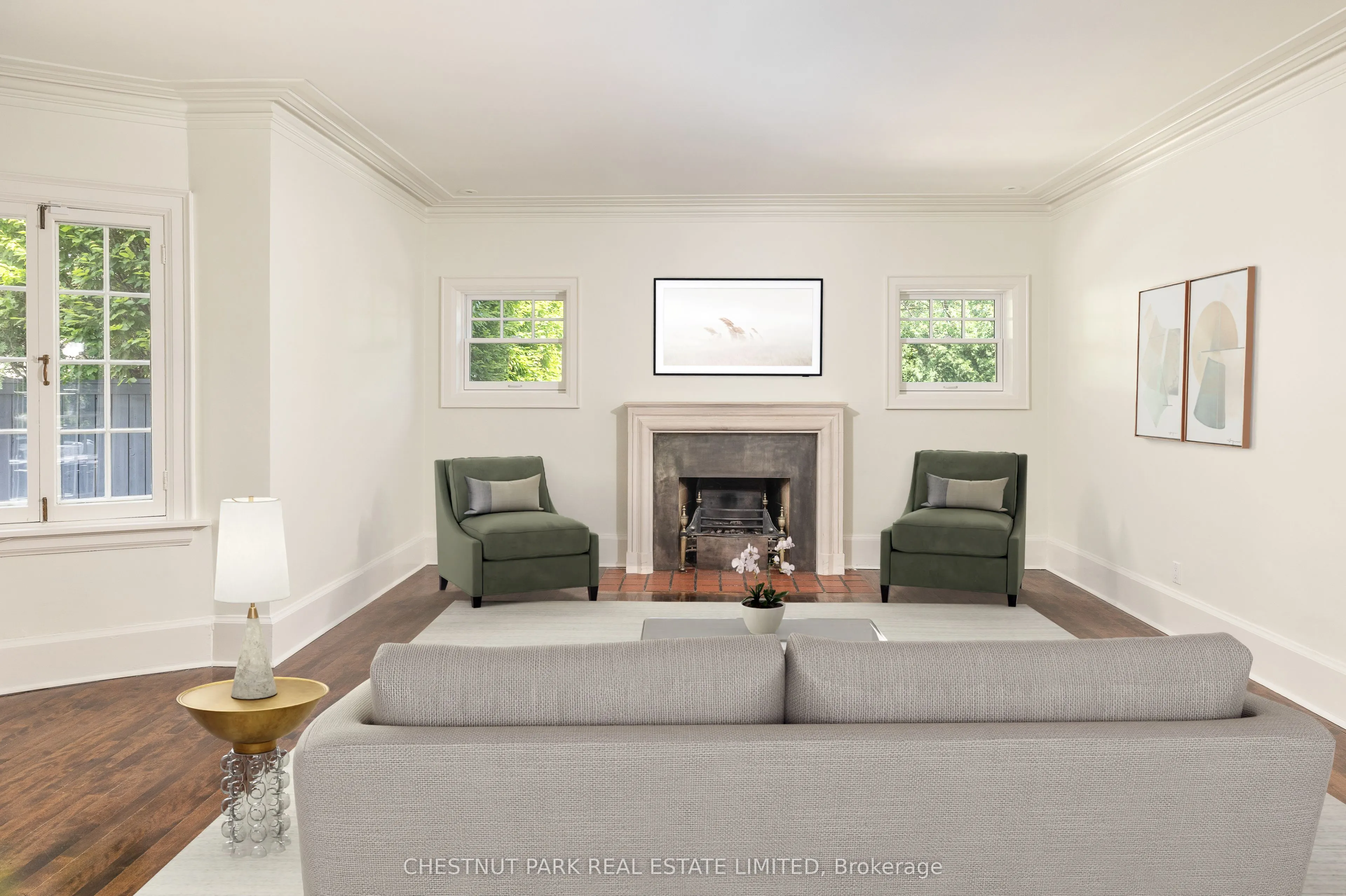 42 Lytton Boulevard