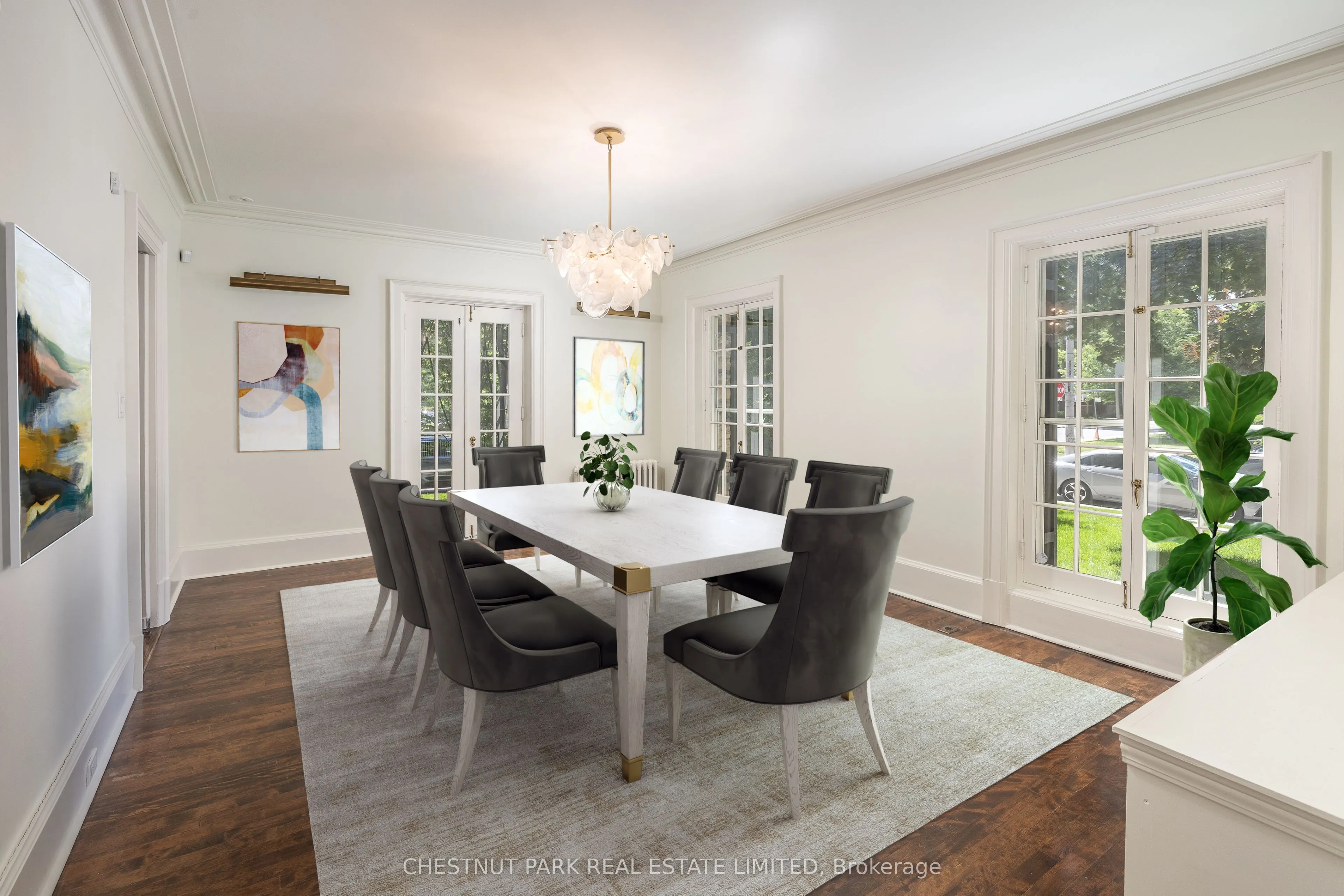 42 Lytton Boulevard