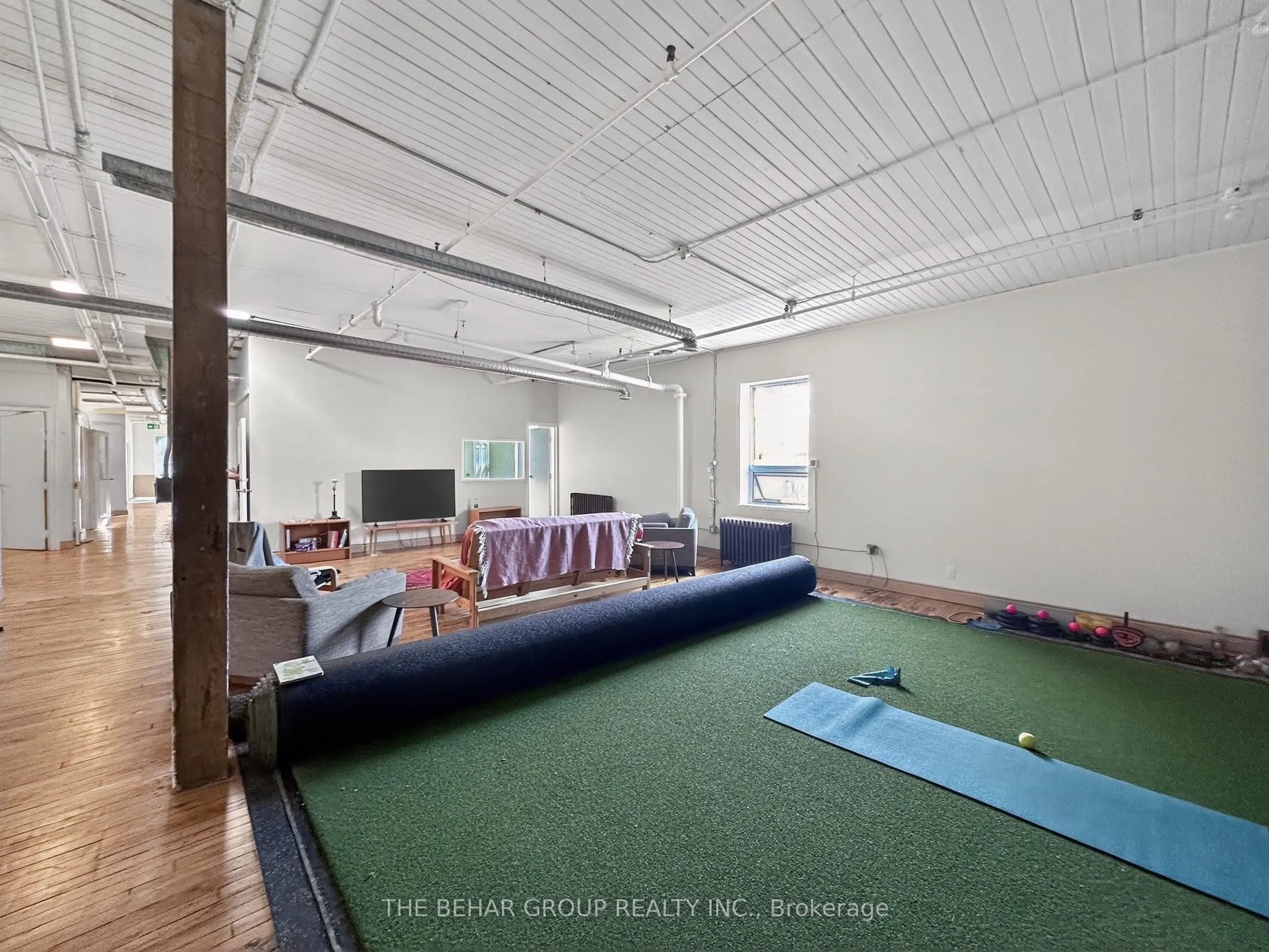 65 Bellwoods Avenue