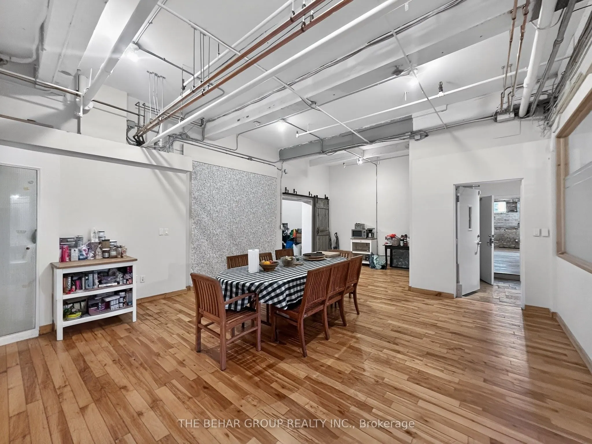 65 Bellwoods Avenue